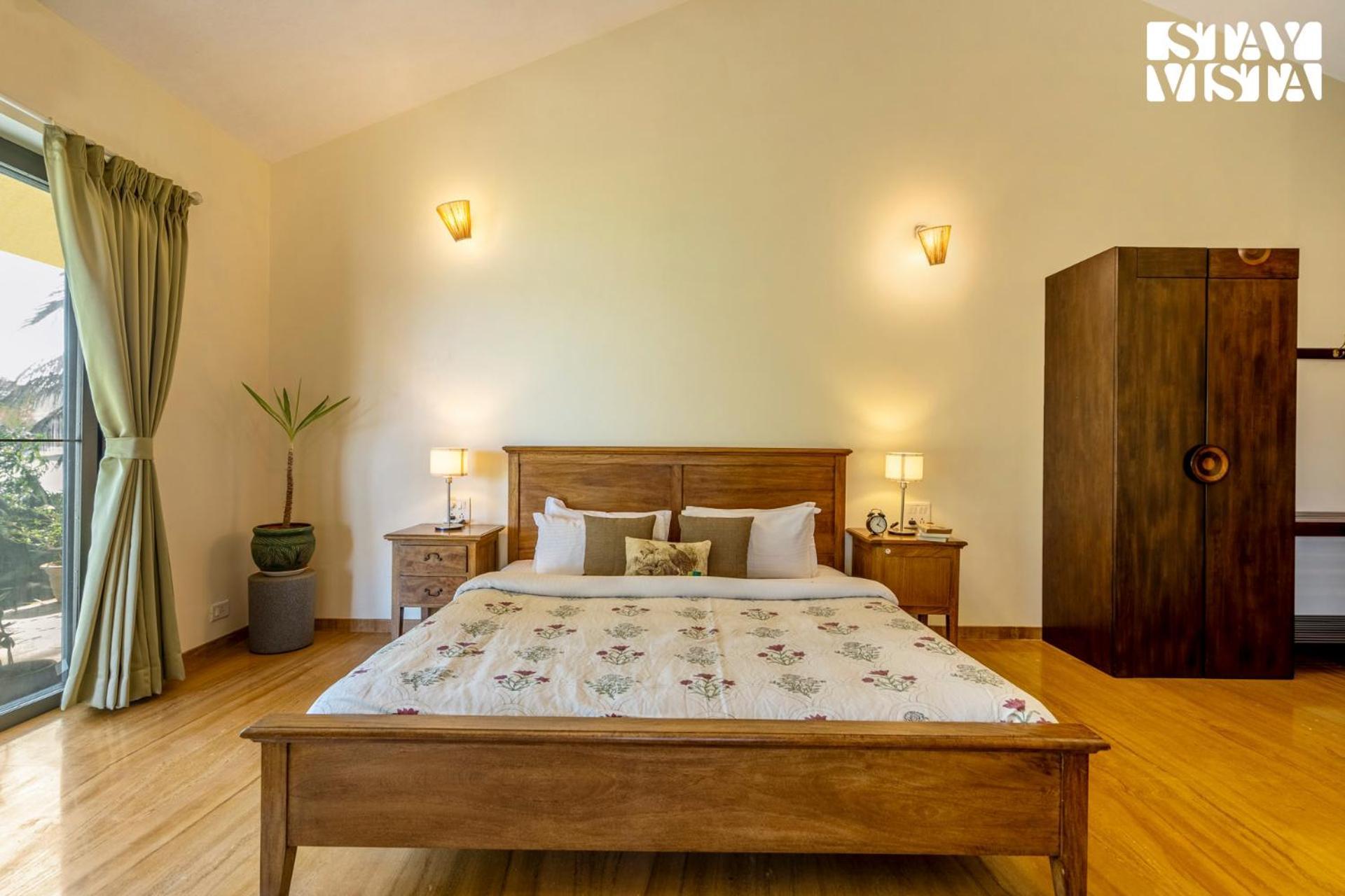 Stayvista At Three Shores With Lake View & Alfresco Dining Khamshet Extérieur photo